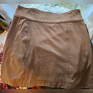Classic Sable Brown Women's Sueded Skirt - size 8